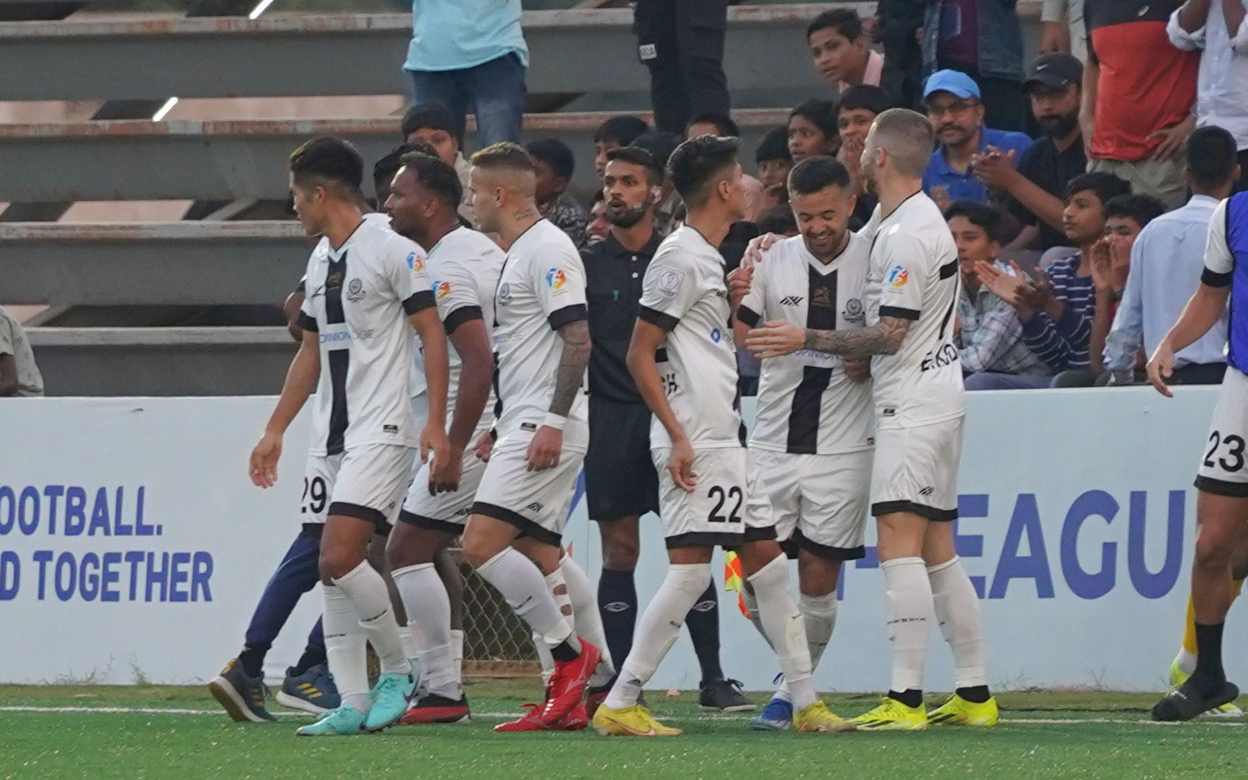 Mohammedan Sporting secures vital draw against Sreenidi Deccan