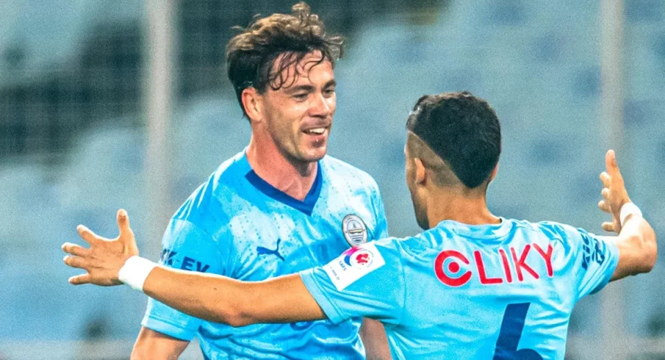 Mumbai City FC clinches 1-0 victory over East Bengal FC in ISL