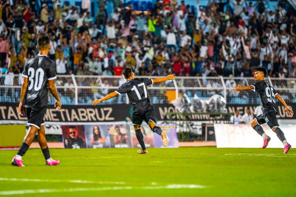 Mohammedan SC player scored