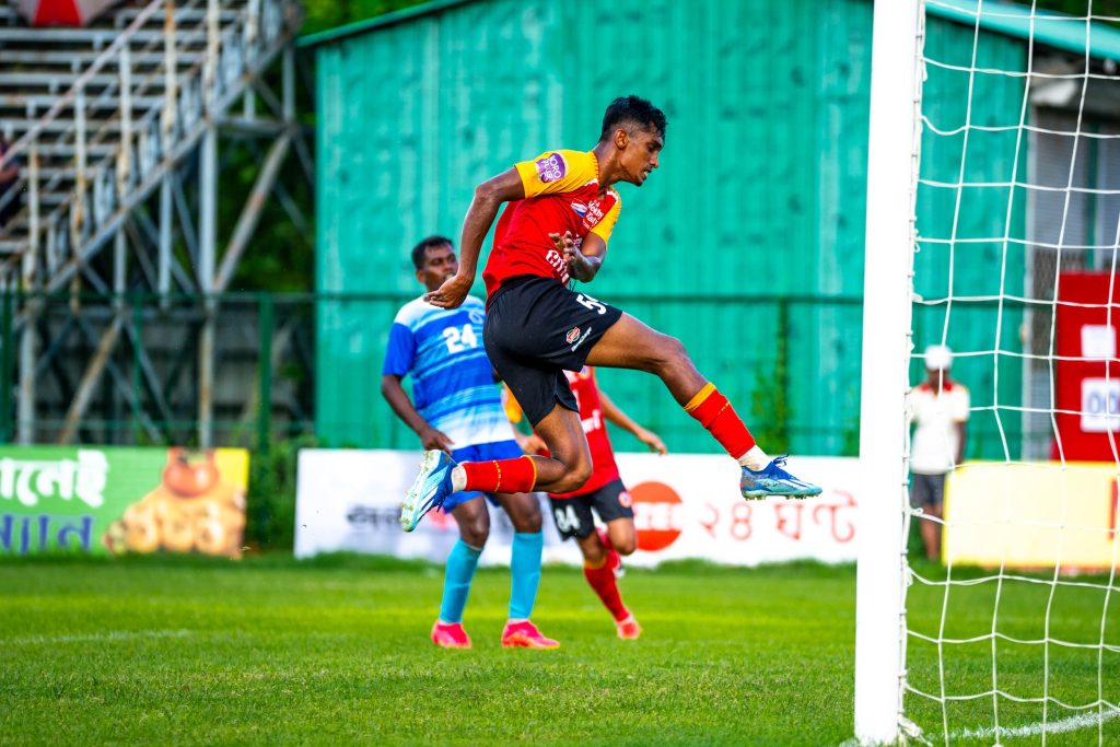Jesin TK goal scoring shot against Police AC in CFL 2024