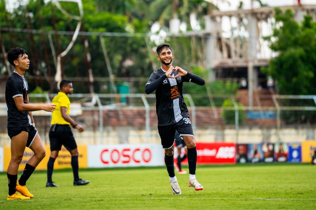 Israfil Dewan of Mohammedan SC after scoring against Patha Chakra in CFL 2024