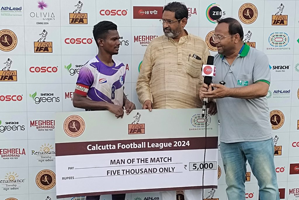 Tarak Hembram of United SC Man of the Match against Mohammedan SC in CFL 2024