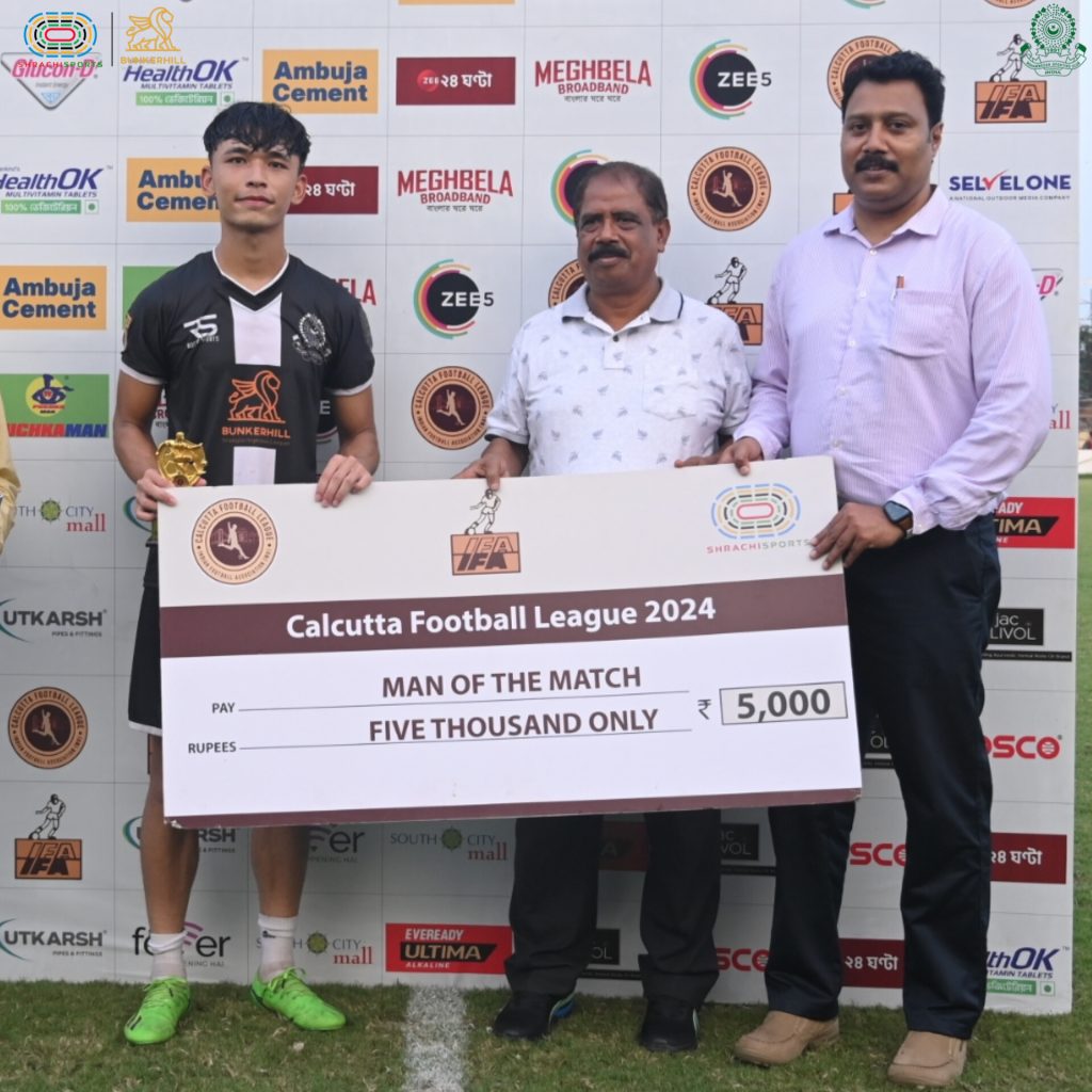 Robinson Singh from Mohammedan SC received the Man of the Match award for his performance against East Bengal FC in CFL 2024 Super Six match