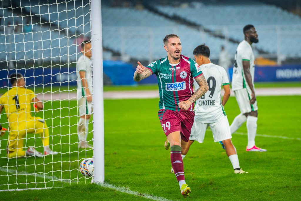 Jamie Maclaren of Mohun Bagan SGcelebrating after scoring against Mohammedan SC in ISL 2024-25