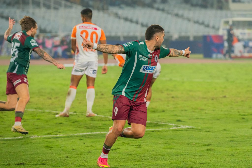 Petratos celebrating after Cummins scored the 2nd Mohun Bagan goal