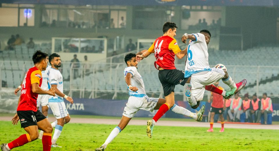 East Bengal FC vs Jamshedpur FC ISL 2024-25 clash