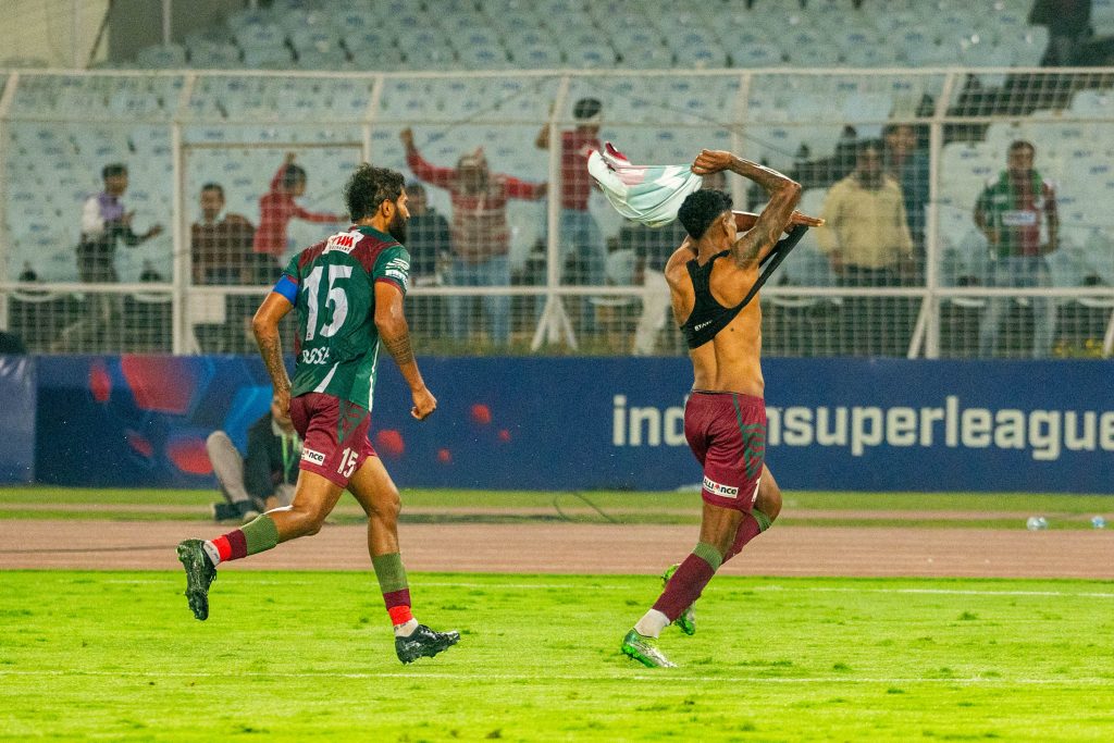 Liston Colaco of Mohun Bagan SG celebrating after scoring against Bengaluru FC
