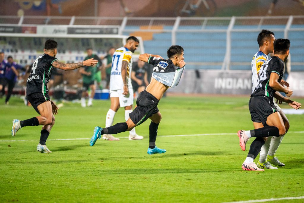 Remsangha after scoring the equailizer against Chennaiyin FC