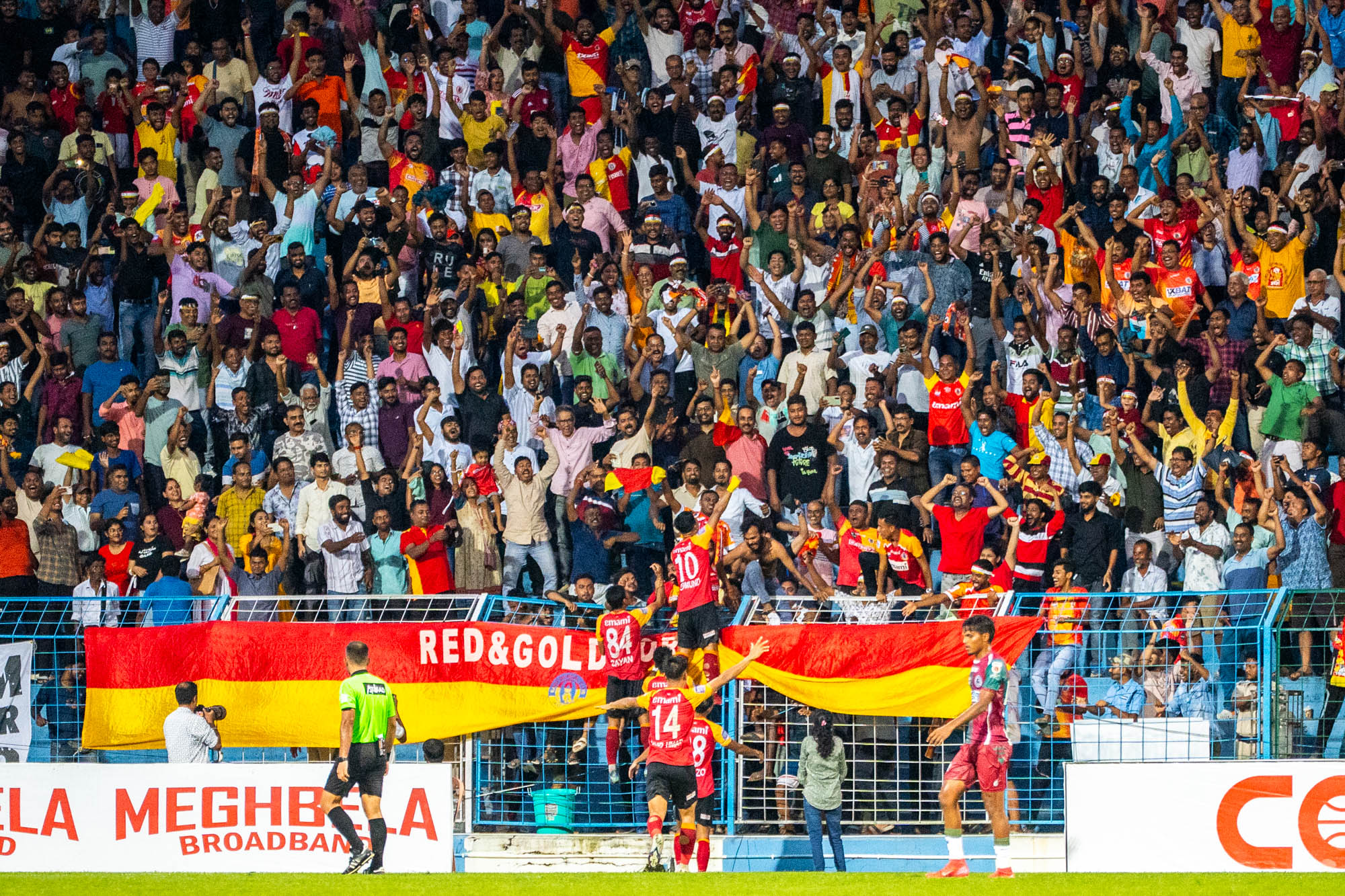 East Bengal players celebrating after scoring the 2nd goal