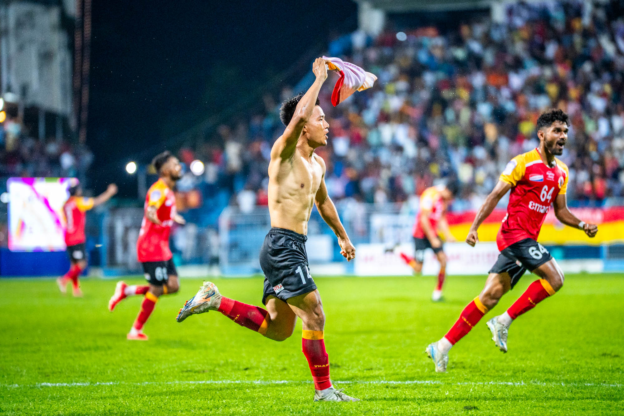 David of East Bengal celebrating āafter scoring the third and decisive goal
