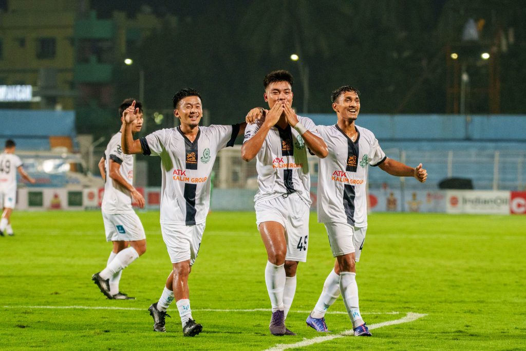 Maxion of Mohammedan SC scored the 3rd goal of the match