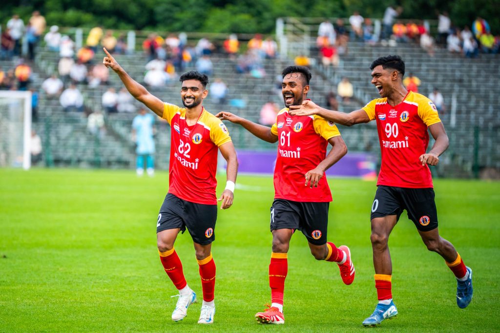 PV Vishnu and other East Bengal players celebrating Vishnu's goal against United Kolkata