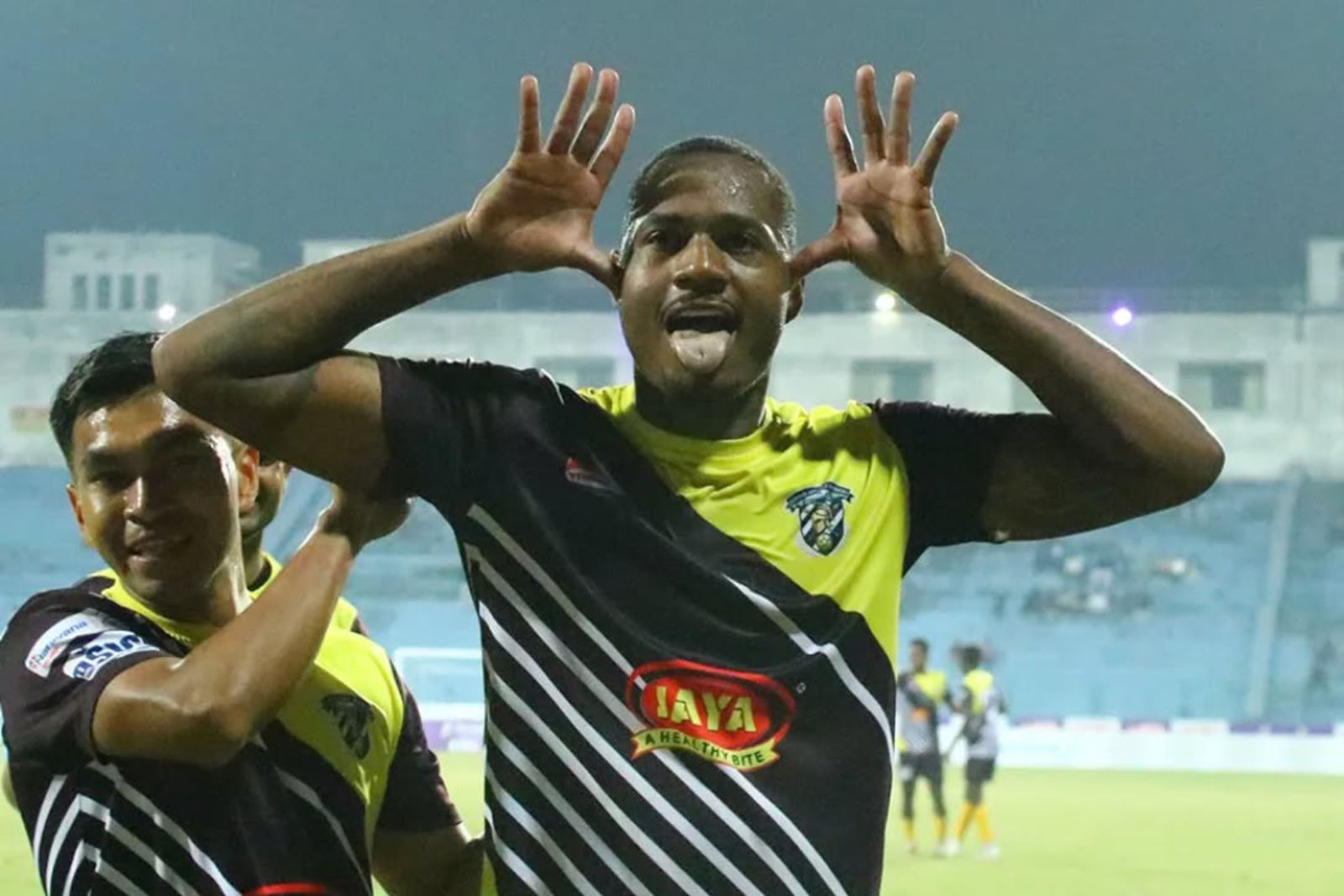 Paulo Cezar’s hat-trick powered Howrah Hooghly Warriors to a dramatic 4–3 win over Sundarban Bengal Auto FC