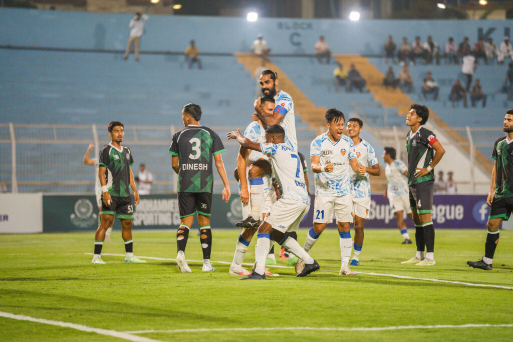Pol Moreno celebrating his goal with Sandesh Jinghan