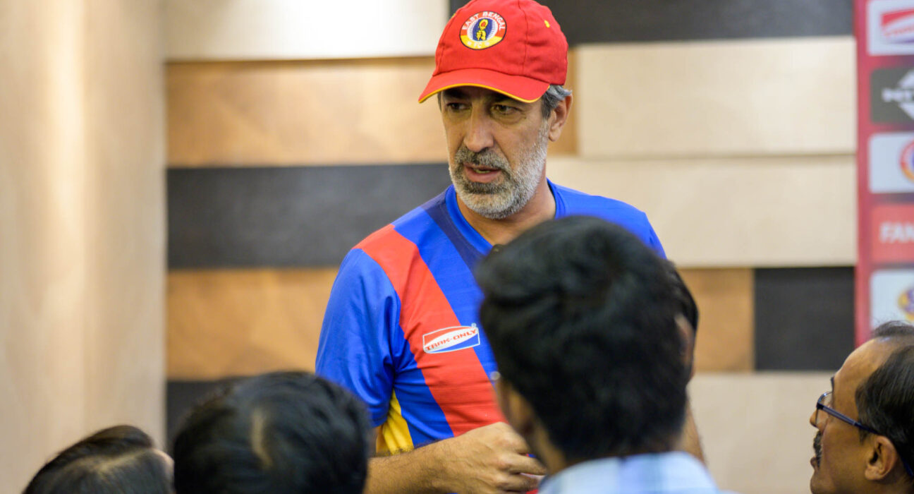 East Bengal FC's coach Oscar Bruzon ar pre match press conference