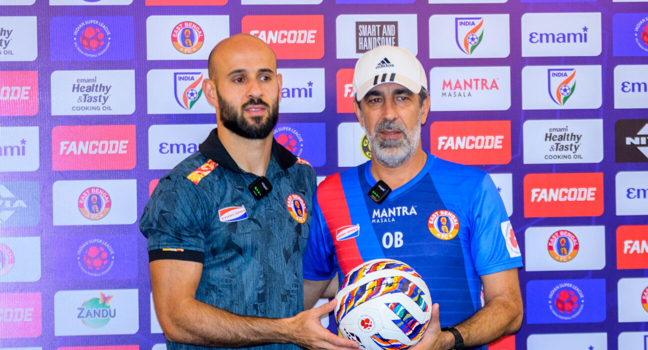 East Bengal FC's coach and player before ISL 2025-26 kickoff clash against NorthEast United