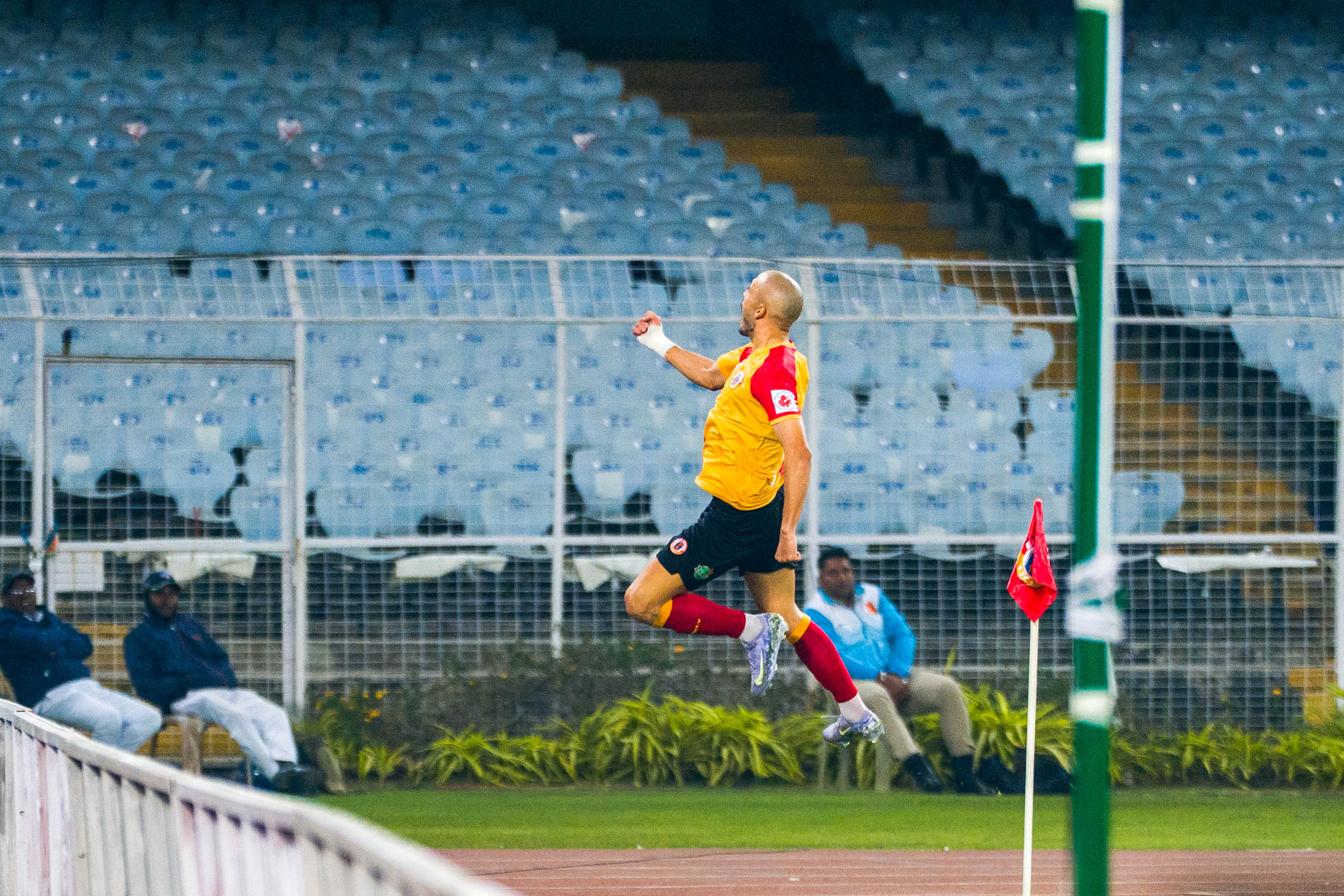 ISL 2025-26 – East Bengal FC vs NorthEast United FC