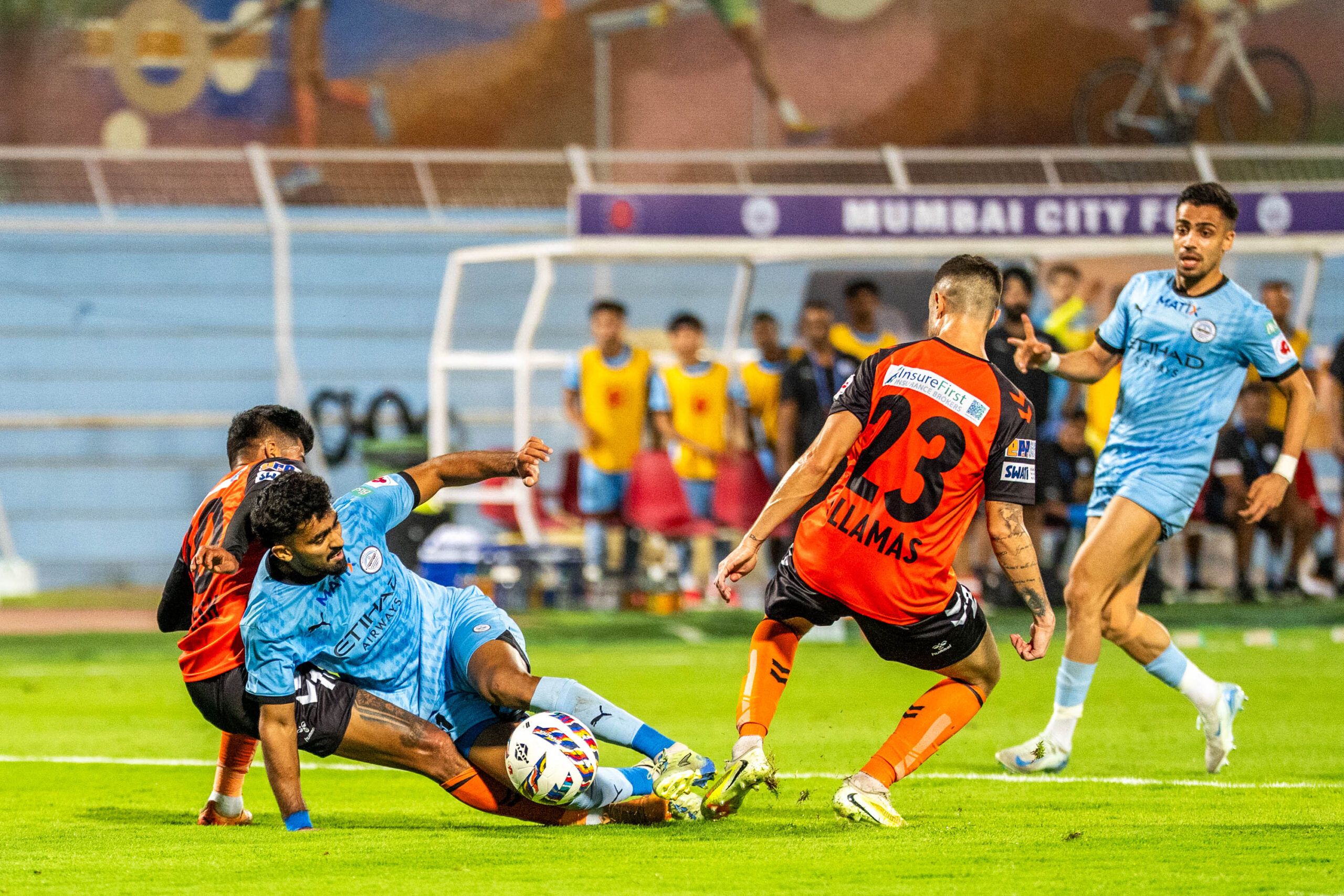 Mumbai City FC defeated Inter Kashi by 2-1 in ISL 2025-26