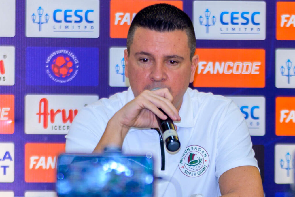 Mohun Bagan SG coach Sergio Lobera