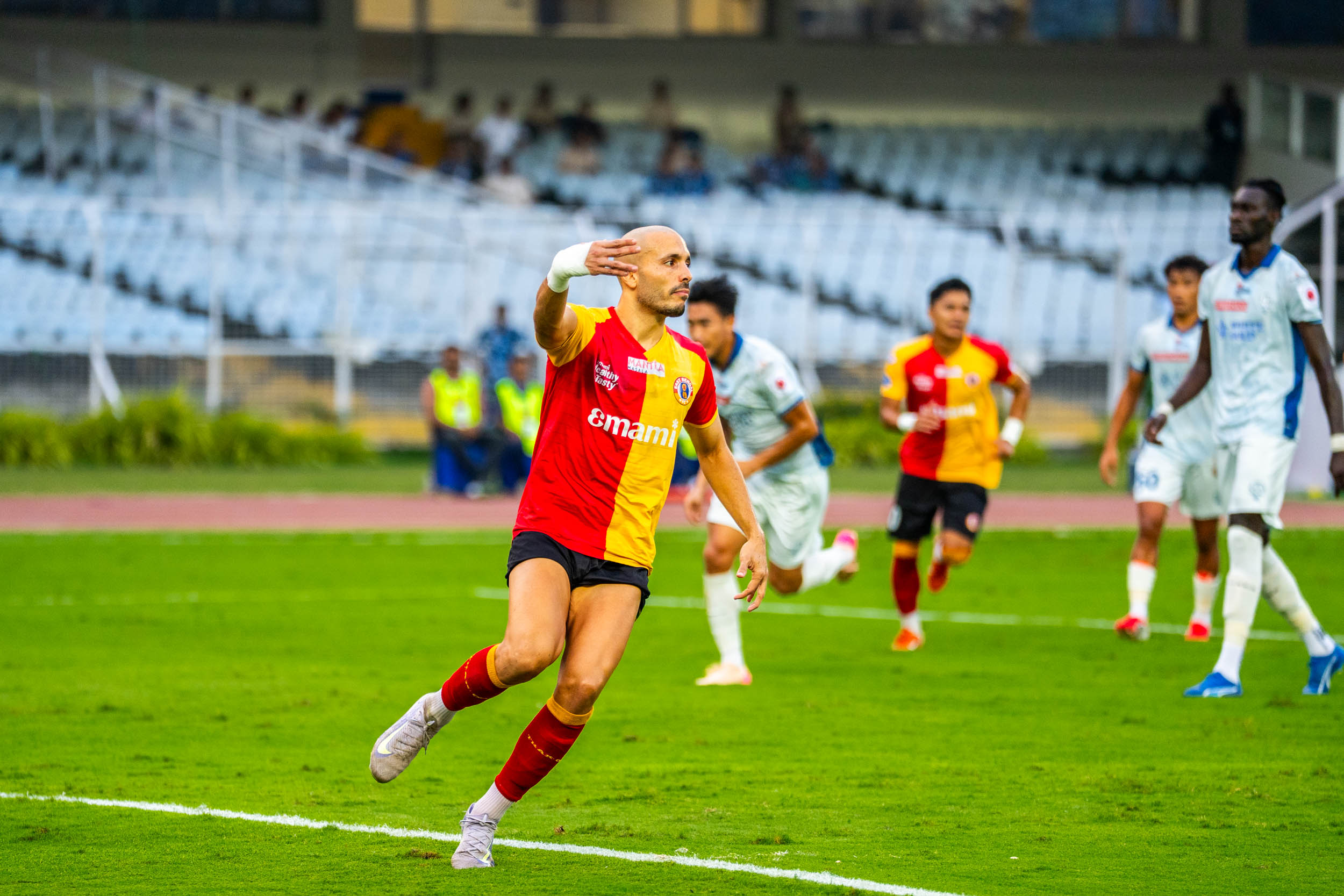 ISL 2025-26 – East Bengal FC vs Kerala Blasters FC