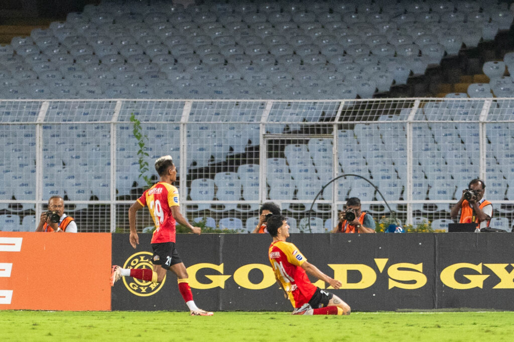 Saul celebrating after eualizer