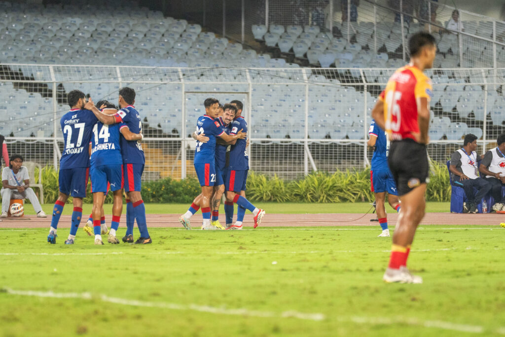 Rayan Williams celebrating after taking lead