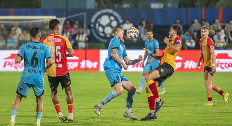 East Bengal FC end Mumbai City’s unbeaten home run with a HUGE comeback win!