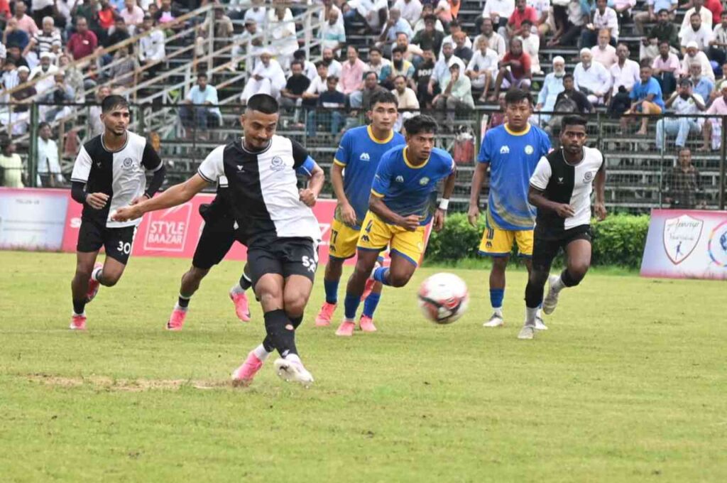 Mohammedan Sporting hold off a spirited second-half fightback from Kalighat Sports Lovers to claim three crucial points