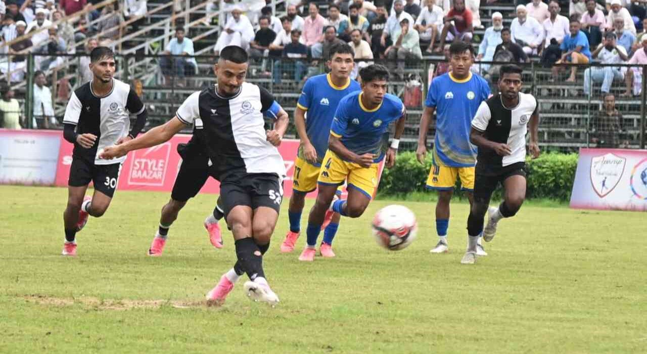 Mohammedan Sporting hold off a spirited second-half fightback from Kalighat Sports Lovers to claim three crucial points