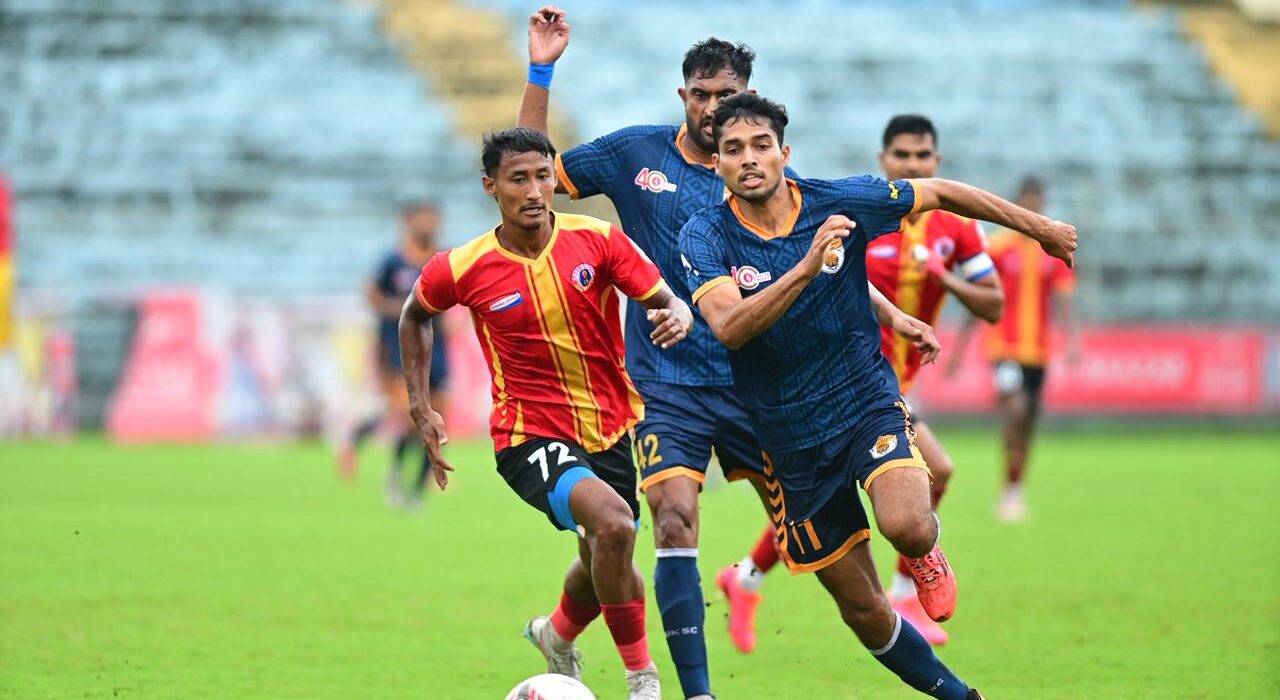 ast Bengal FC stormed past United Kolkata SC 3–0 in the CFL 2026