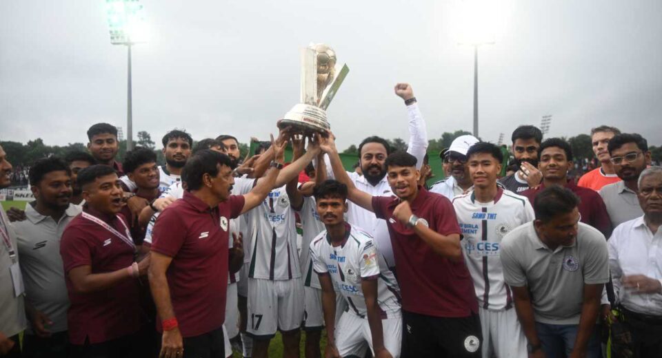 Mohun Bagan lift the CFL 2026 trophy