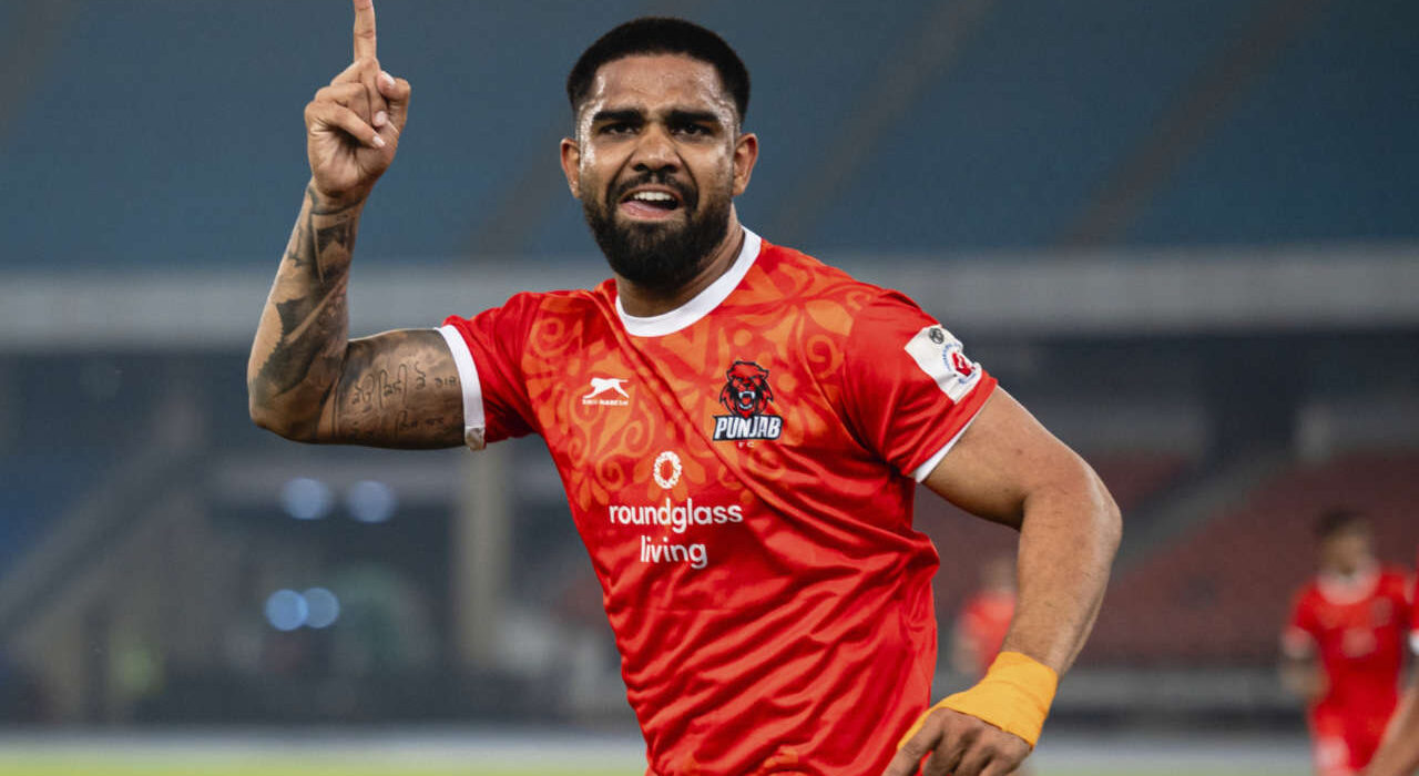 Gurkirat Singh's dramatic 90th-minute goal earns Punjab FC a thrilling 1-1 draw