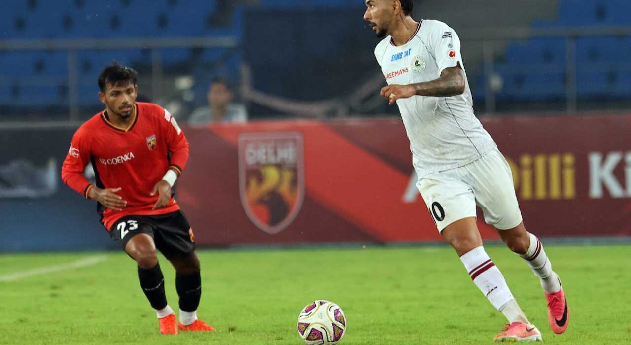 Mohun Bagan staged a thrilling comeback to beat Sporting Delhi 2-1