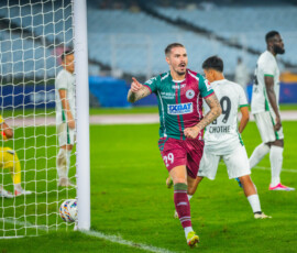 Jamie Maclaren of Mohun Bagan SGcelebrating after scoring against Mohammedan SC in ISL 2024-25