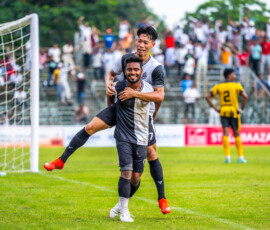 Fardin celebrating his goal with Adison
